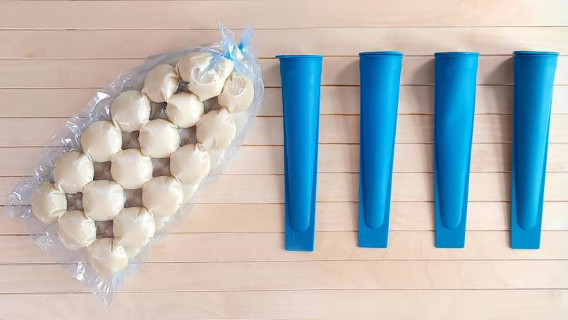Apilarnil avec du miel (50 %-50 %), en sachets réfrigérants, pour le congélateur